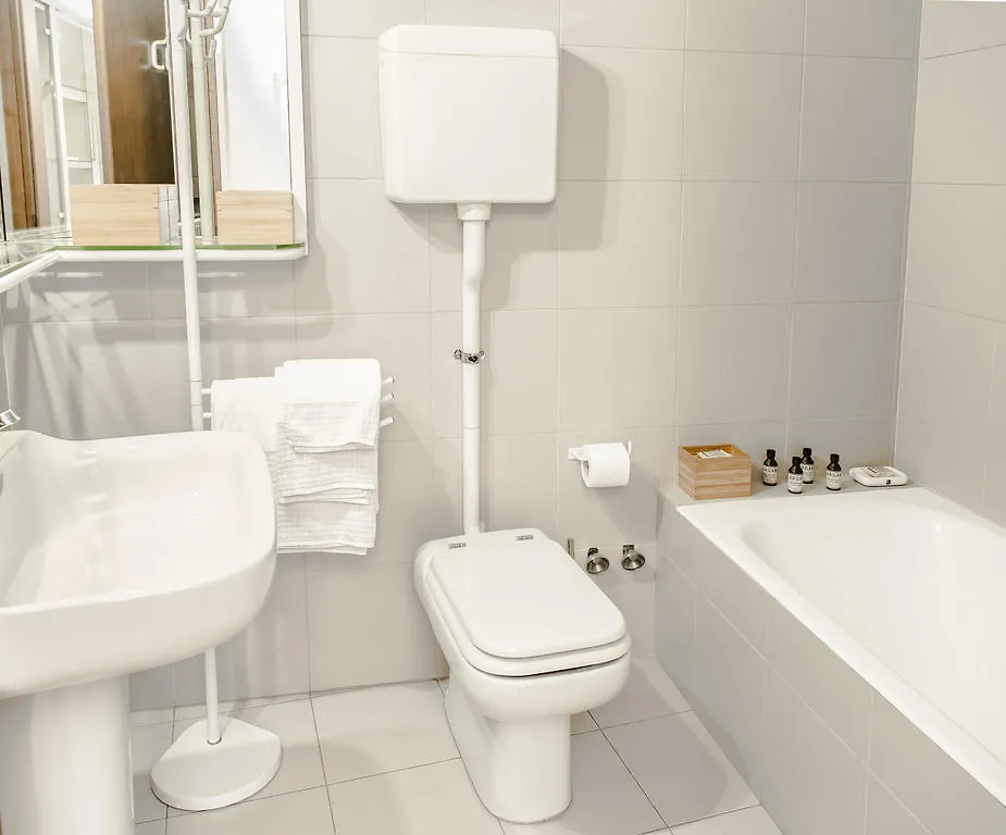 San Maurilio Apartments Milano