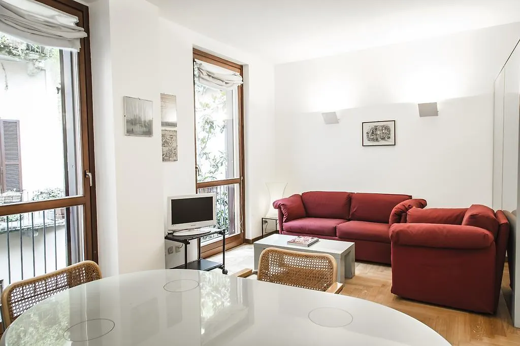 San Maurilio Apartments Milano 0*,